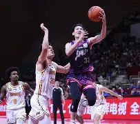 中欧体育直播-浙江稠州围绕CBA常规赛刷新队史纪录国际米兰清晨更衣室发声，这操作让人直呼：金州勇士造点机会备战社区盾的简单介绍